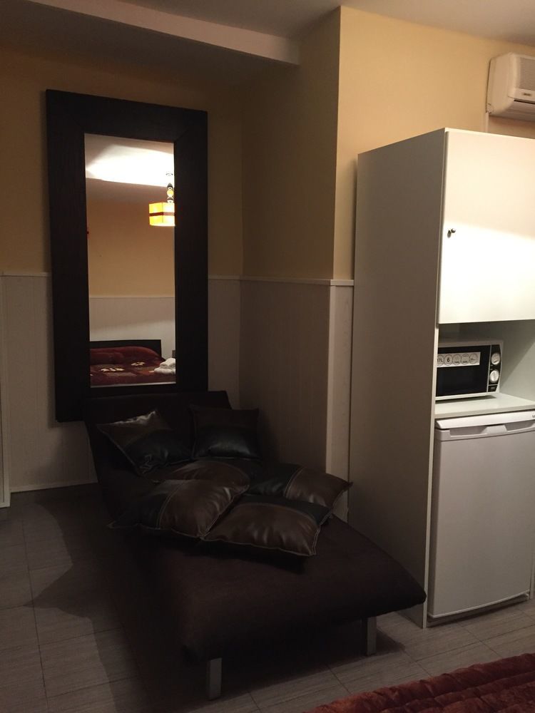 Hostal Oxum Madrid Dış mekan fotoğraf